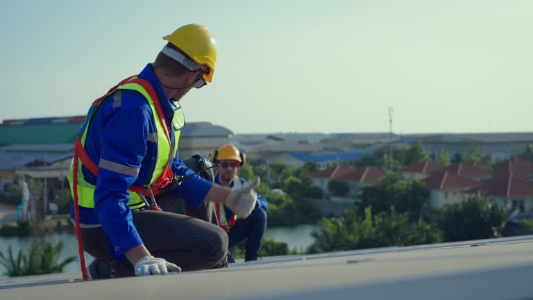 Best Commercial Roofing Services  in Medford, WI